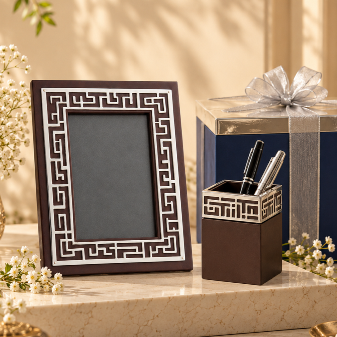 Enigma Frame and Pen Stand Diwali Gift Set