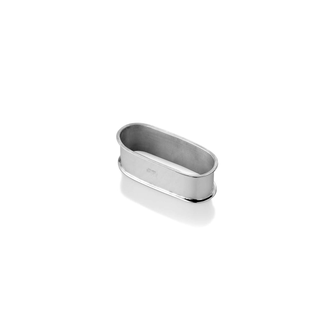 Napkin Ring Oval is a silver napkin ring with a smooth, high-polish surface and no added texture, inlay - white background