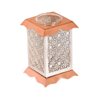Signature Oil Burner Square frames the diamond-etched panels of a silver oil burner in a square lantern shape - white background
