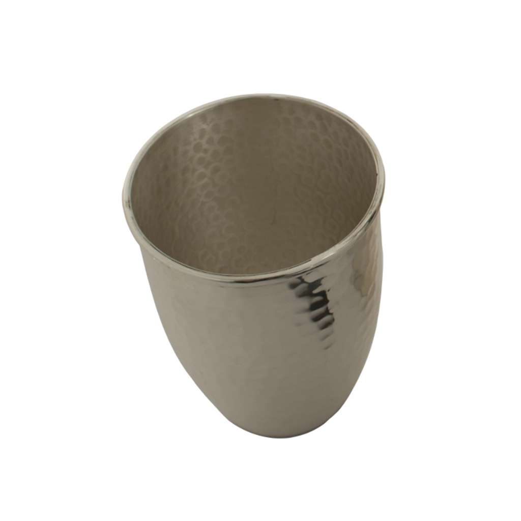 Glass Heron is a solid silver tumbler in Episode&