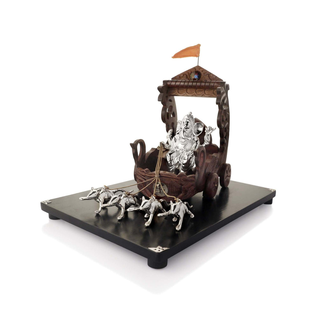 Ganesh Chariot recreates Ganesha&
