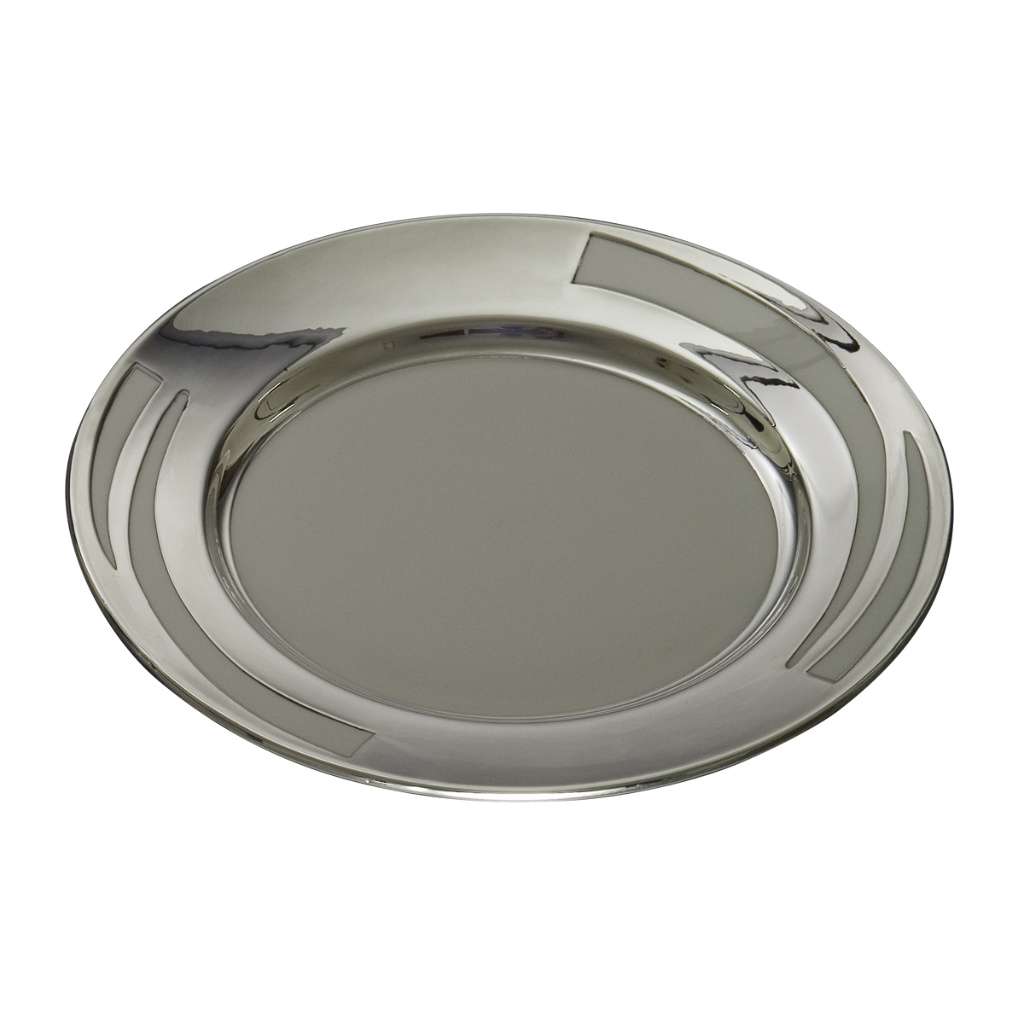 Quarter Plate Porcelain is a sterling silver plate built around a fine white porcelain body - white background