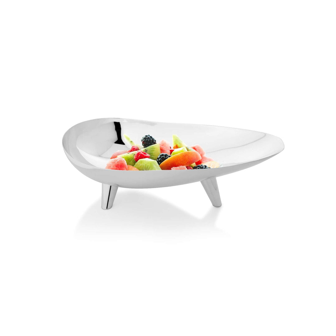 Bowl Grape Nut tapers into a soft teardrop shape on this silver bowl, supported by three slim legs - white background