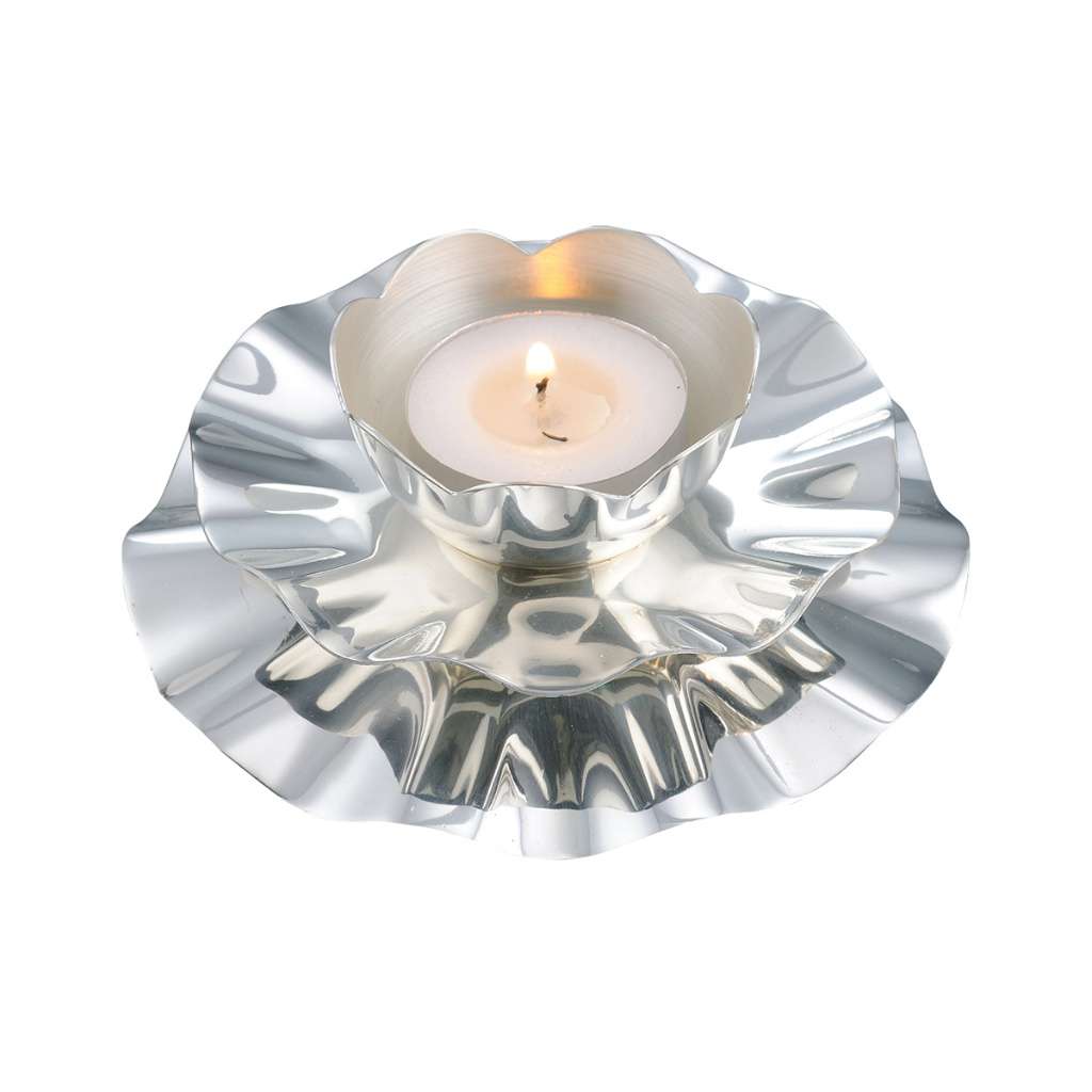 Diya Flare is a silver diya that takes a simple wick cup and wraps it in a softly ruffled – Small