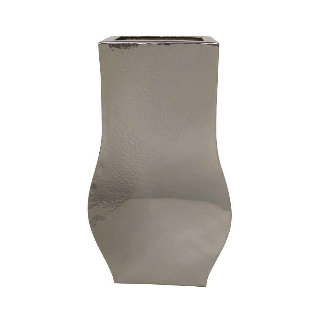 Flower Vase Sing is a silver vase pairing a subtle hammered texture with an otherwise mirror-polished body that narrows toward a square mouth – Small