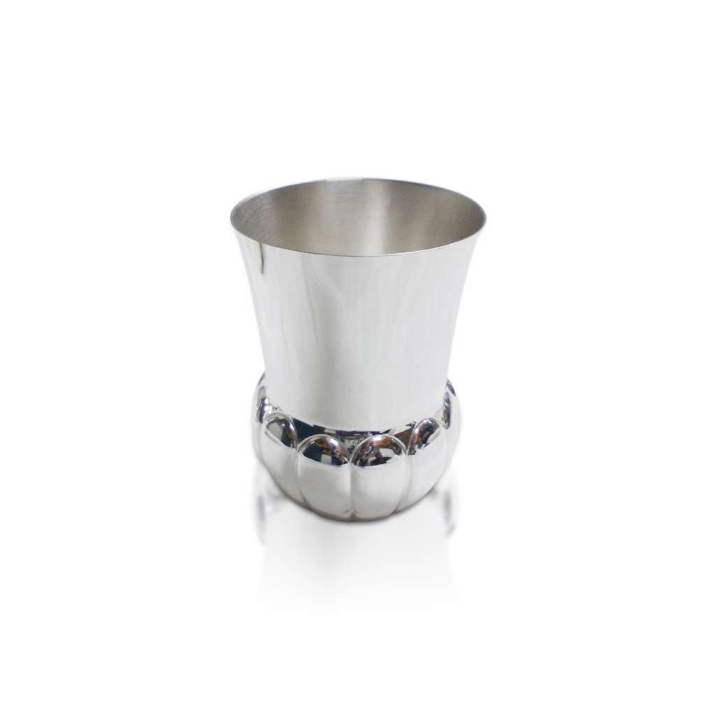 Fluted Tumbler flares a scalloped, fluted base gently into the plain tapered body of this silver tumbler – Small